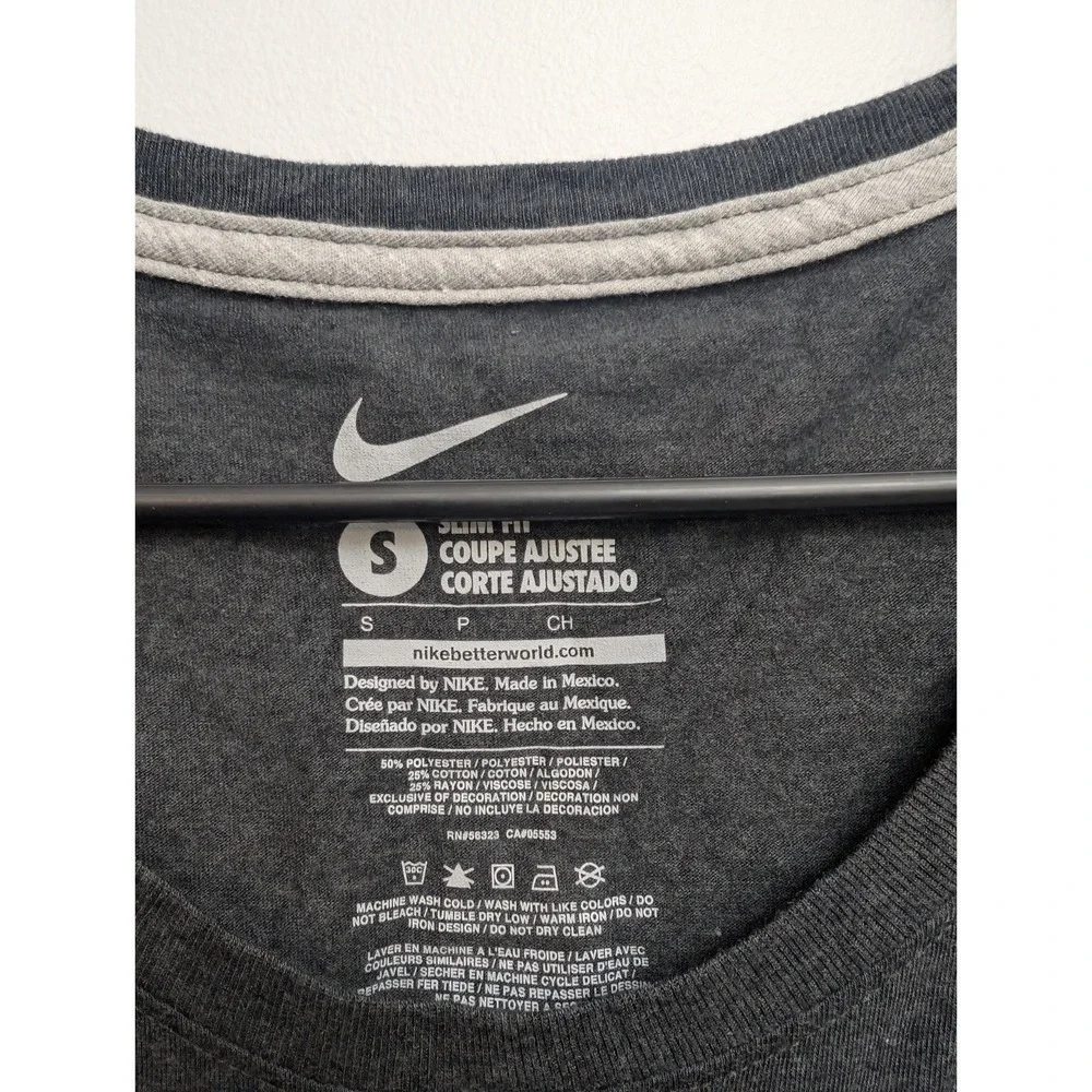 X2‎ University of Georgia Charcoal Gray T Shirt. Women Small Slim Fit. Nike